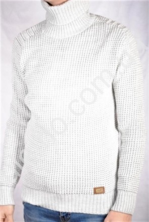 В широком ассортименте мужские свитера, регланы известных торговых марок произво. . фото 5