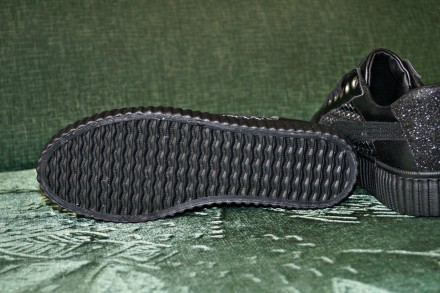 Шикарные черные кеды-кроссовки с сеткой - выглядят очень стильно!

Изюминкой м. . фото 7