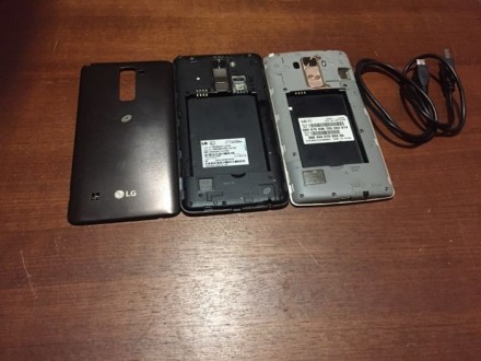 Лот из 2 телефонов: 1-LG G stylo( нету батарейки и задней крышки ,состояние идеа. . фото 2