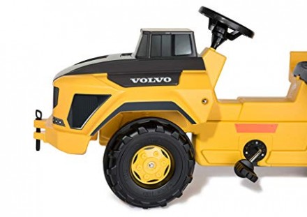 Детский педальный трактор Rolly Toys 881000

Необычная машина позволит вашему . . фото 5