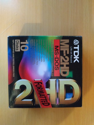Продам раритетные диски TDK-2HD... В упаковке 10 шт. --все за 250 гр.. . фото 2