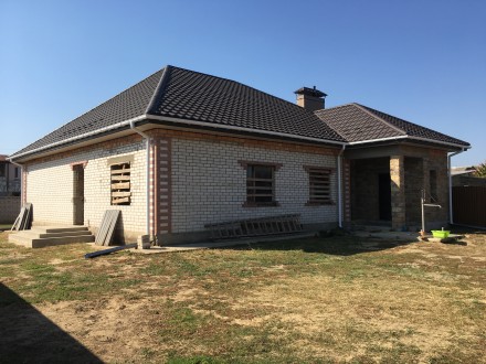 Продам участок с не достроенным домом г. Олешки, полная реконструкция 2018 года.. . фото 6