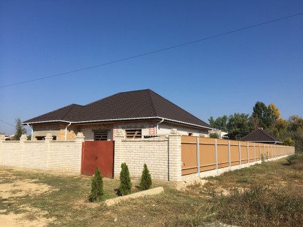 Продам участок с не достроенным домом г. Олешки, полная реконструкция 2018 года.. . фото 3