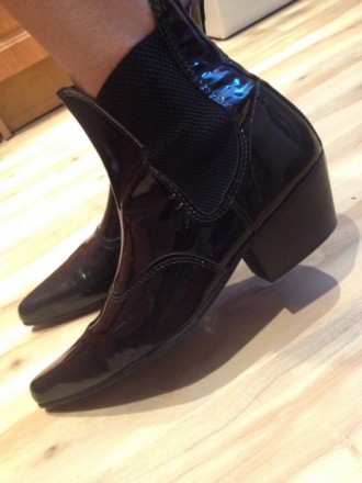 Продам ботинки лаковые кожаные от итальянского производителя. Высококачественная. . фото 2