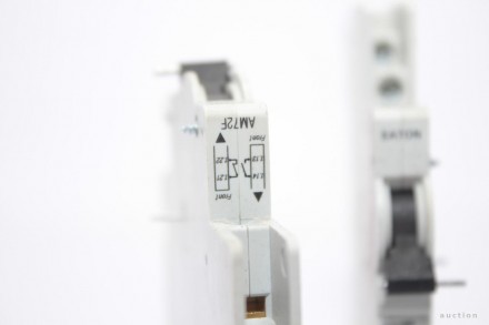 Автоматический выключатель EATON Z-AHK Moeller series 5-250v. . фото 3