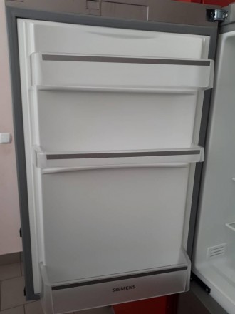 Предлагаем холодильник известной и надежной фирмы, привезенный из Германии
Высо. . фото 7