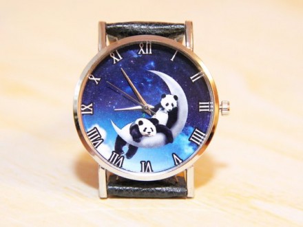 С этими часами Вы дополните свой уникальный образ.
Часы панды на луне. Женски ч. . фото 2
