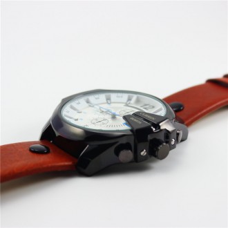 Модные и стильные качественные часы от ТМ CURREN.
Описание и характеристики:
-. . фото 5