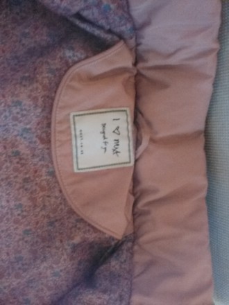 Куртка в идеальном состоянии известной фирмы  Некст  еа бирке размер 5-6 лет пол. . фото 4