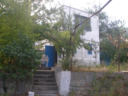 Феодосия, садовый кооператив Полет, жилое состояния дома, меняли крышу 2012 г., . . фото 3