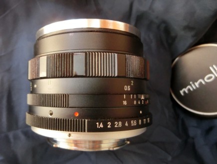 Minolta PF 58 mm f/ 1.4 - светосильный объектив для 35мм пленочных зеркальных фо. . фото 6