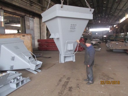 Черниговский механический завод изготавливает бадьи для бетона различных констру. . фото 6