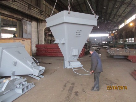 Черниговский механический завод изготавливает бадьи для бетона различных констру. . фото 7