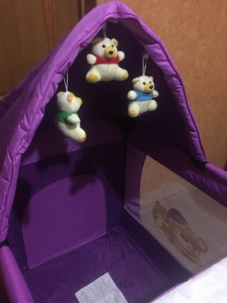 Манеж-кроватка с пеленальным столиком, игрушками на подвеске, москитной сеткой,с. . фото 6