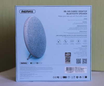 Продам портативную колонку от кампании Remax Desktop Bluetooth 3.0 Speaker RM-M9. . фото 8