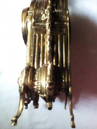 Часы каминные с маятником из бронзы производства Германии. Очень красивого дизай. . фото 6