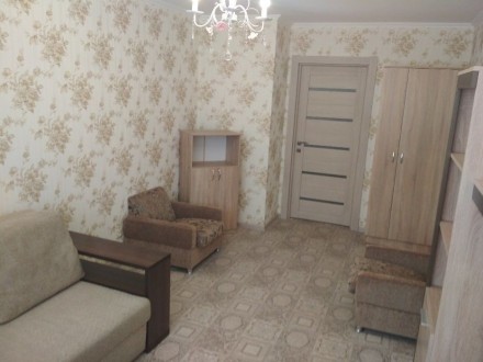 Сдается квартира в Бердянске. Номер люкс в жилом доме ( две раздельных комнаты+к. . фото 3