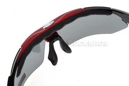 Спортивные очки Rockbros, одна из линз полязированная. Весь комплект упакован в . . фото 13