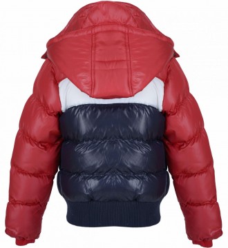 Теплая зимняя куртка для мальчика с отстёгивающимся капюшоном на холлофайбере. В. . фото 3