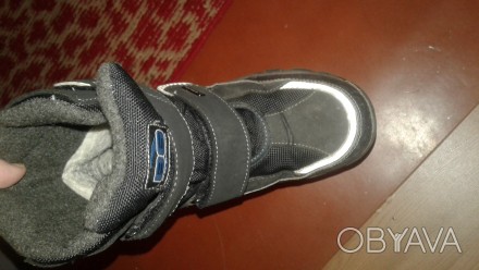 Зимние ботинки для мальчика 36р.черного цвета в хорошем состоянии.
Стелька 23.5. . фото 1