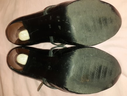 Чёрно - зеленые переливающиеся, лакированные туфли на высоком каблуке (12 см) и . . фото 7