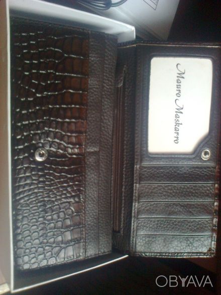 Продам кошелек "Mario Veronni" кожаный, размер 13х7см,отделения для купюр, для к. . фото 1