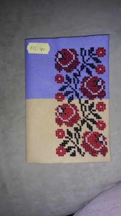 Обложка для паспорта с вышивкой чешским бисером. Стильно и и красиво. Отличный п. . фото 7