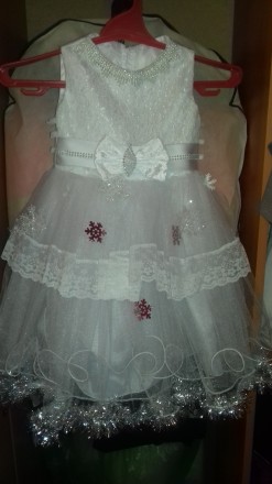 Продам нарядное платье )Готовое под образ снежинки(снежинки  с платья можна снят. . фото 6