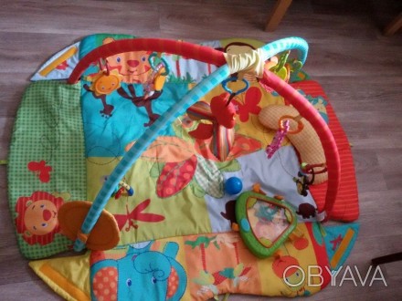 Детский развивающий коврик фирмы Tiny Love в хорошем состоянии. На зеркале и на . . фото 1
