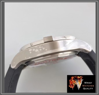 BREITLING - Avenger BANDIT Automatic Chronometer Titanium 45 mm.
Ref.: E13383
. . фото 6