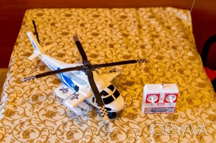 Игрушка-вертолёт детский радиоуправляемый. В идеальном состоянии есть родная упа. . фото 1