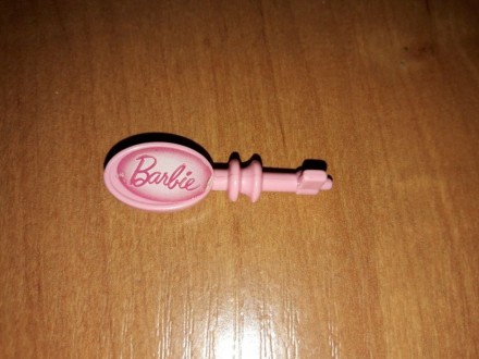 Один киндер Барби + подарок !!! Цена за одну Барби. . фото 4