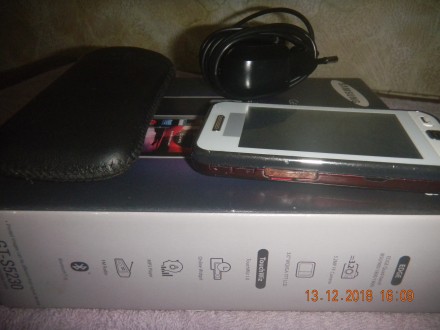 Безпроблемный красивый рабочий Телефон Samsung S5230 представляет собой стильный. . фото 3
