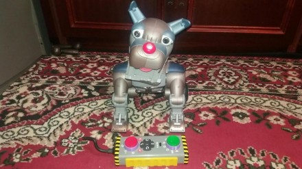 Робот собака WREX 1045 компании WowWee – не совсем обычная игрушка. Стилизованна. . фото 2