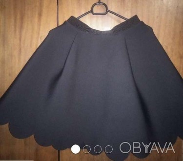 Модная неопреновая юбка
Бренд H&M
Размер 36(6) 164 см
Новая, покупала дочке в. . фото 1