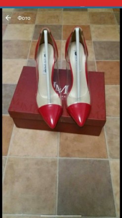 Продам красивые лаковые туфли, ярко красного цвета. Размер 36, новые , только ме. . фото 3