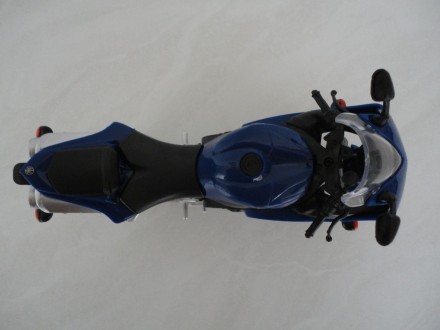 Продам модель мотоцикл 1:12 Yamaha R1 2008 від NewRay . Ціна 350грн.

Розміри . . фото 10