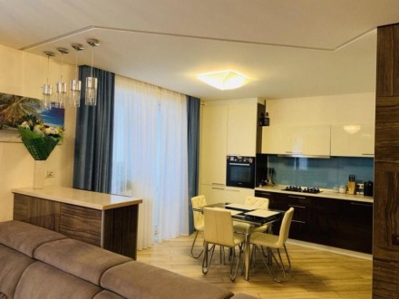 2-х комнатная квартира в самом центре Полтавы в новом кирпичном доме по адресу П. . фото 2