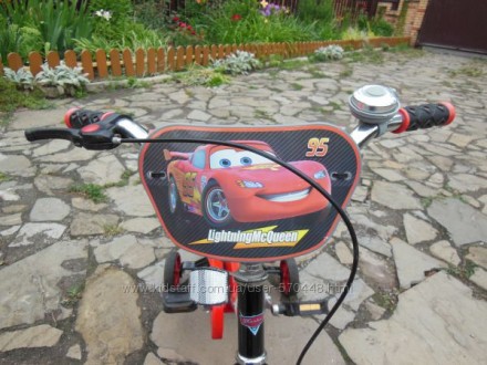 Продам детский велосипед с молнией Макквином,в отличном состоянии есть несколько. . фото 9