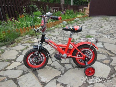 Продам детский велосипед с молнией Макквином,в отличном состоянии есть несколько. . фото 1