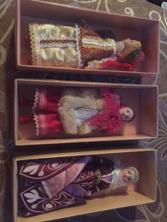 Продам куклы недорого в связи с переездом, коллекция из трёх кукол в национально. . фото 2