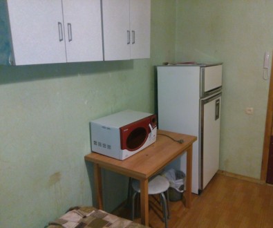 Сдаётся уютная,чиста,комфортная комната в общежитие на Металлургов, возле Сам ма. Район Металлургов. фото 4