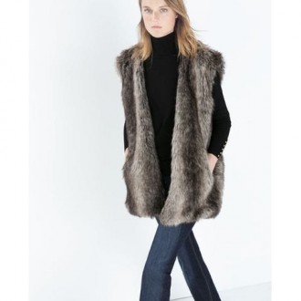 Сток  оптом жіночого одягу по 9 € за кг
Колекція осінь- зима 
Бренд – Zara , B. . фото 4