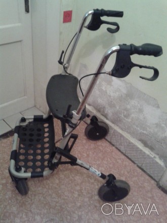 новая  инвалидная коляска (ходули) цена 3500 гр, возможен торг.. . фото 1