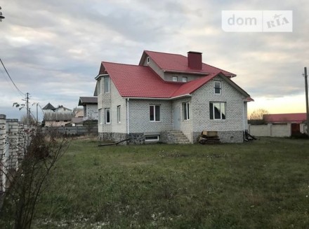 Продам двухэтажный дом в с.Горбаневка. Расположен в уютном, тихом месте возле Ба. . фото 2