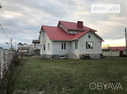 Продам двухэтажный дом в с.Горбаневка. Расположен в уютном, тихом месте возле Ба. . фото 1