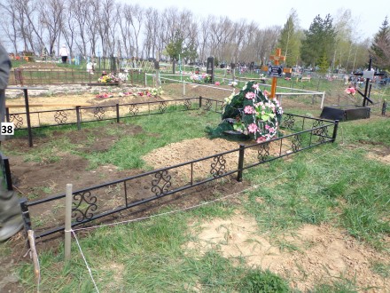 Одно из наших направлений деятельности – изготовление оградок на кладбище и их п. . фото 11