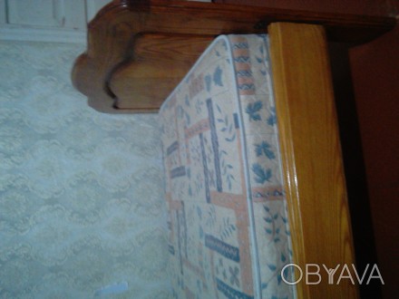 Две деревянные кровати очень хорошего качества,раскладные,с ортопедическими матр. . фото 1
