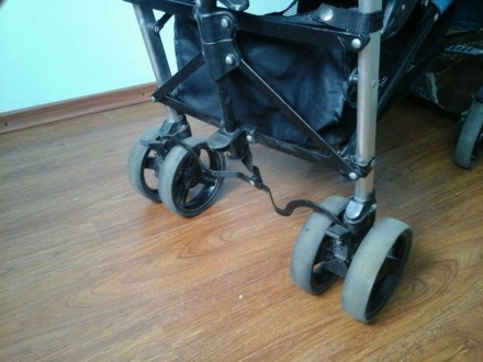 Продам детскую раскладную коляску трость "Carrello". Сделана по итальянскому диз. . фото 4