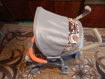 Продам детскую прогулочную коляску трость Geoby.Для деток от 6-ми месяцев до 3-х. . фото 4
